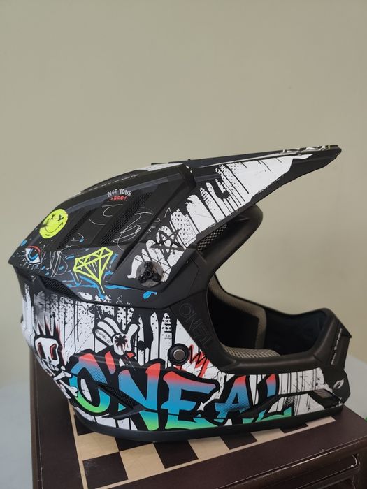 Вело каска O'NEAL backflip rancid  BLACK/WHITE V.25