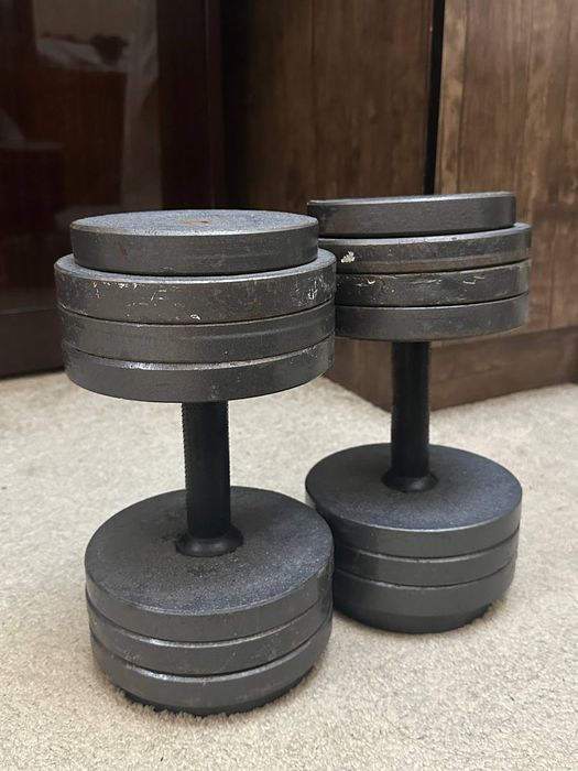 Гантели для тренировки