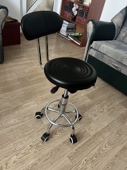 Scaun de salon reglabil