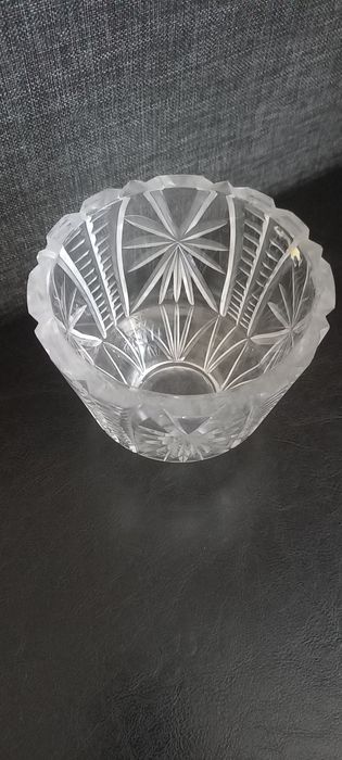 Продам вазы хрустальные