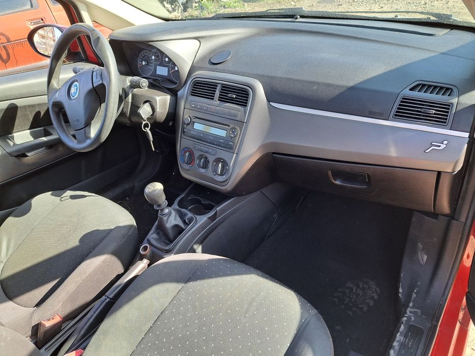Elemente Caroserie Fiat Grande Punto sport 2+1 uși 1.4i An 2007