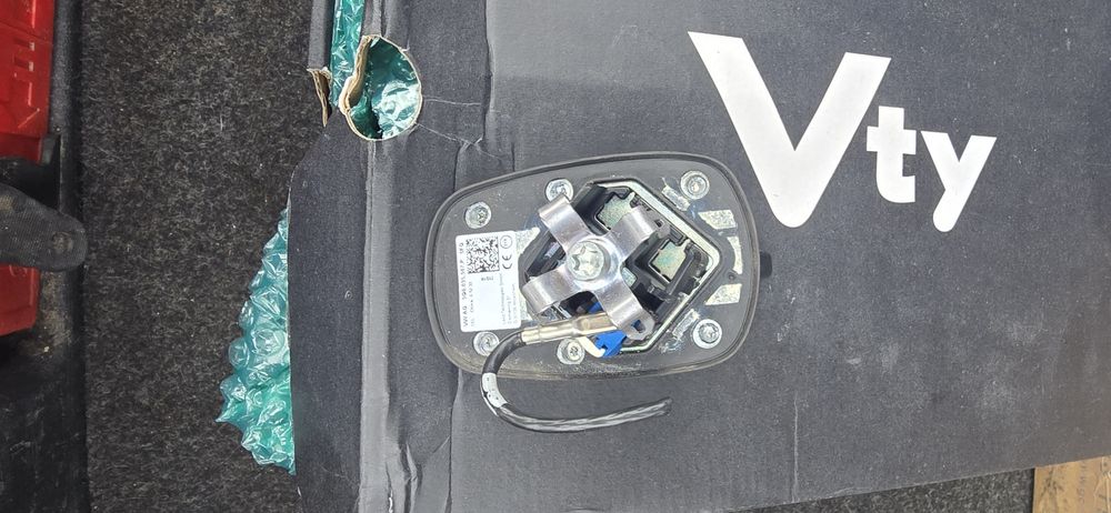 Coada de rechin cu antena gps Skoda Octavia 3