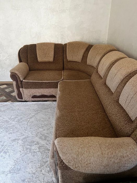 Диван для гостиной