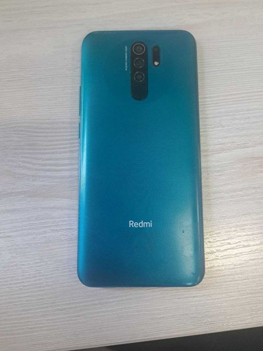 Редми 9 в хорошем состоянии