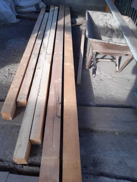 Caferi si grinzi de lemn