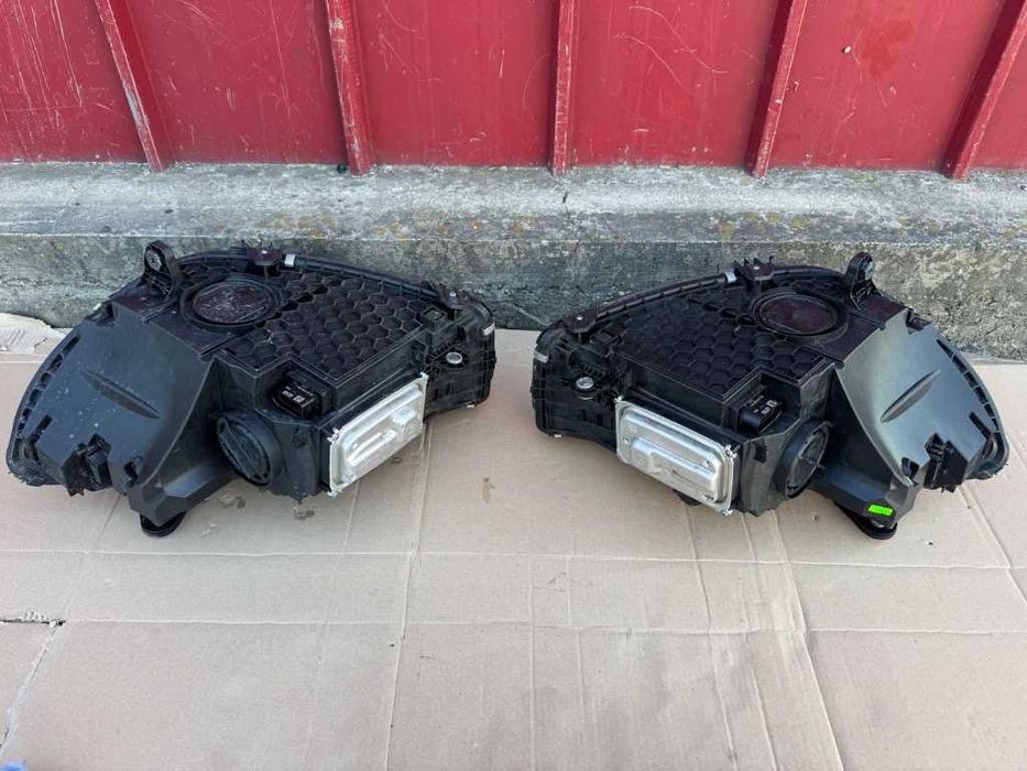 Far Stanga / Dreapta Mercedes Benz C Class W206 High Performance