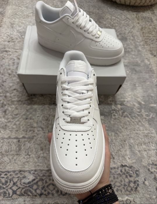 Vand adidasi nike airforce 1 (cei mai ieftini din romania)