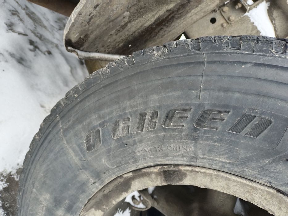 Продам колеса вместе с дисками.