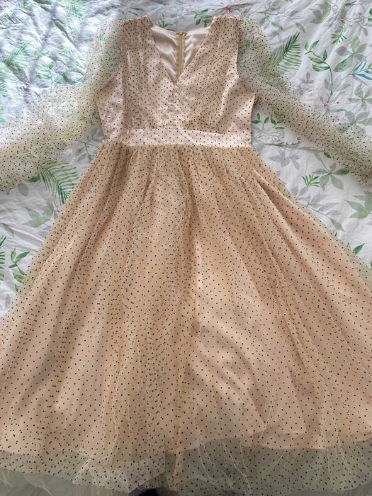 Красивые и качественныеплатья.