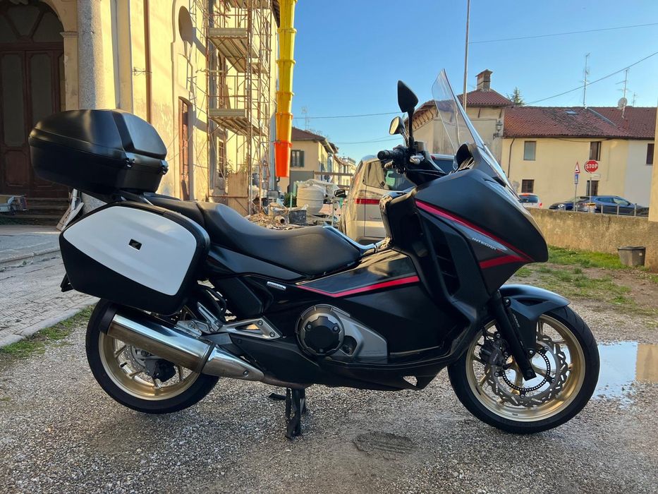 Honda integra 750 2014