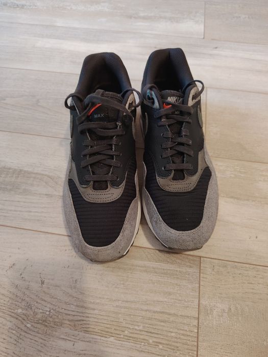 Nike Air Max 1 Premium