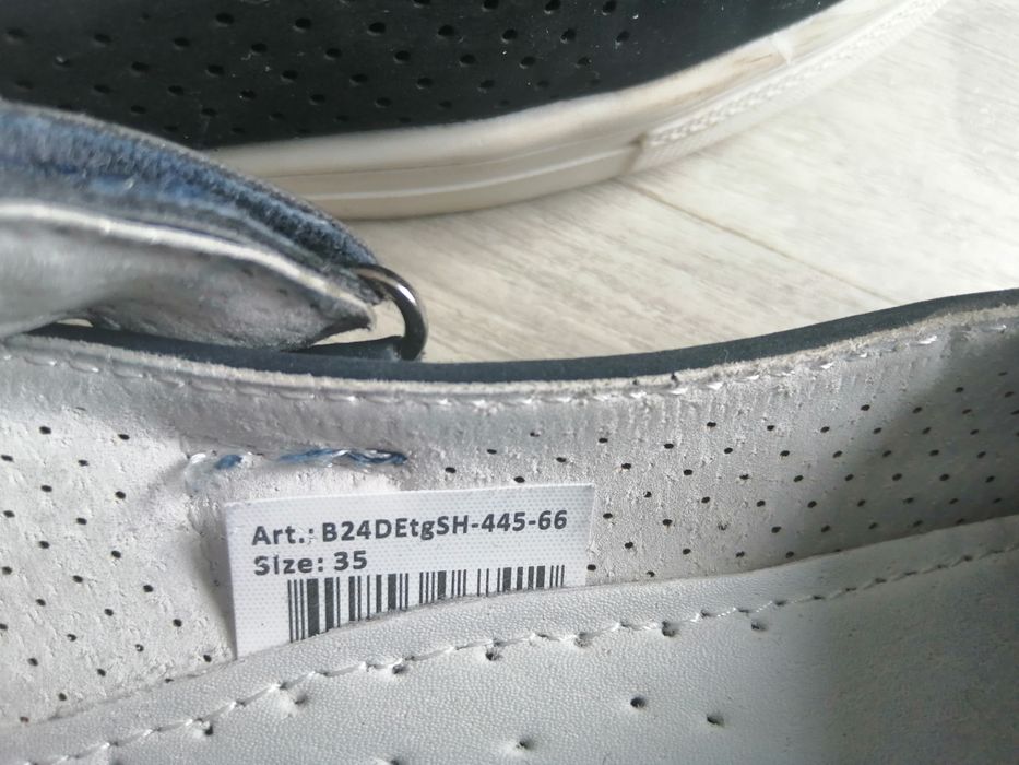 Туфли школьные для девочки б/у 35рр