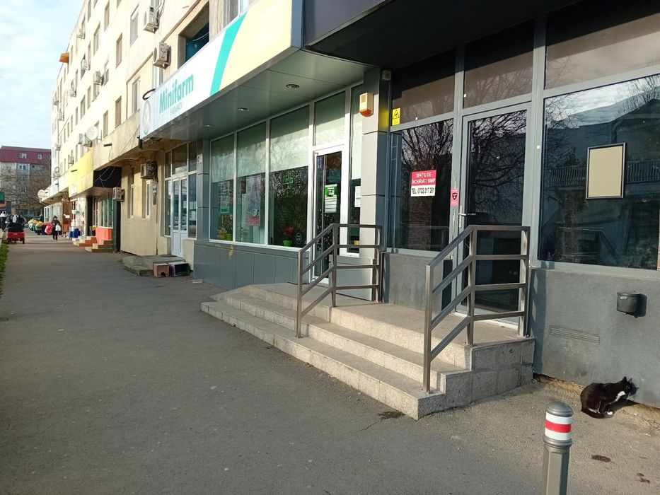 Spatiu comercial de închiriat