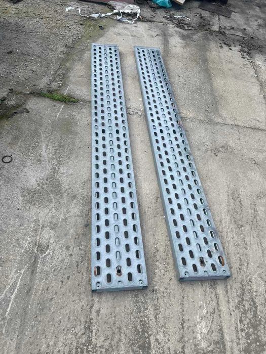 Стоманени пътеки/ рампи 2.5м / 30см