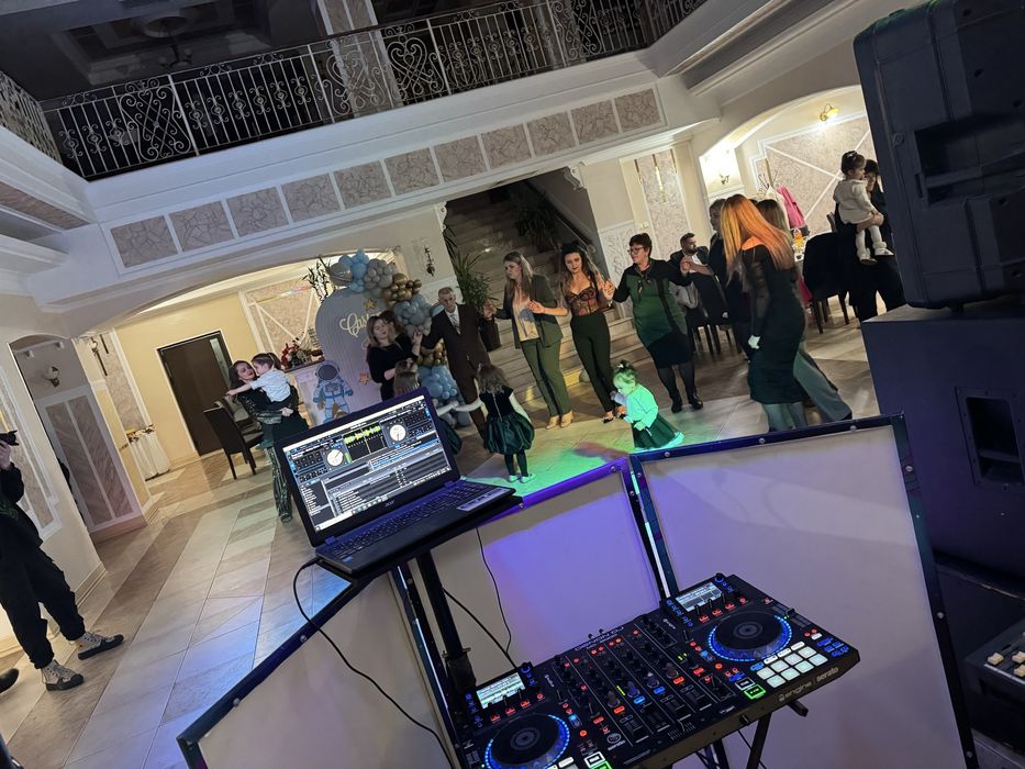 Consola Denon mcx8000