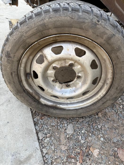 Покрышки зимний колесо зимний