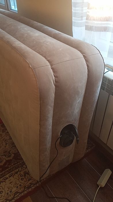 Надувная кровать