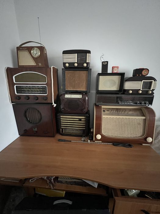 Lot radiouri de vanzare