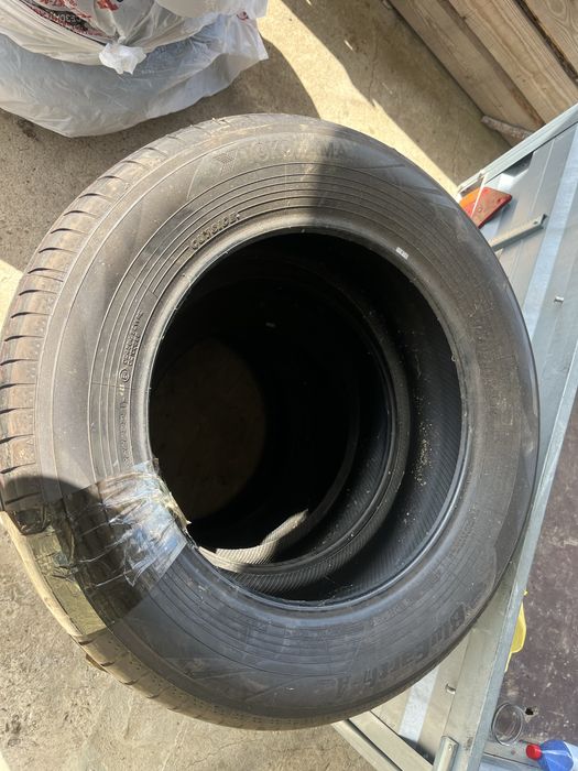 Продам шины новые 215/65 R17