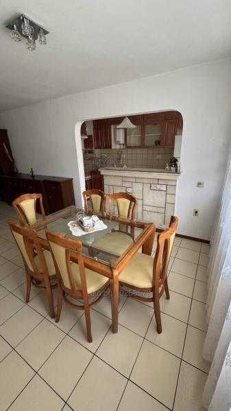 Дава се под наем Многостаен апартамент в Бургас, Възраждане - 100 кв.м за 612 € - Снимка #1