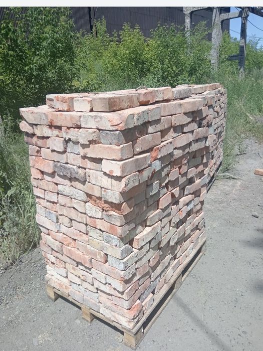 Продаю Красный кирпич
