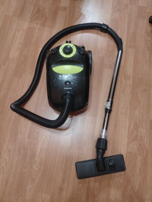 Прахосмукачка Daewoo