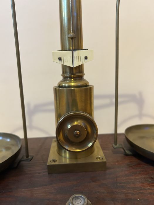 Аптекарска/златарска/везна