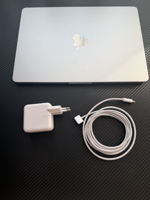 MacBook Air 13" M4 16GB RAM, 512GB Silver