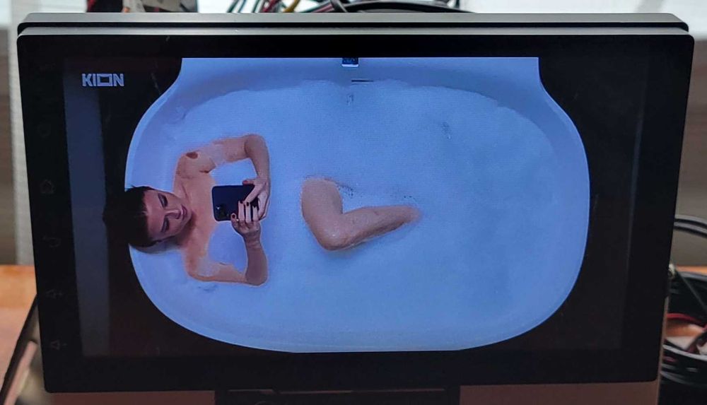 Продам автомагнитолу на Android