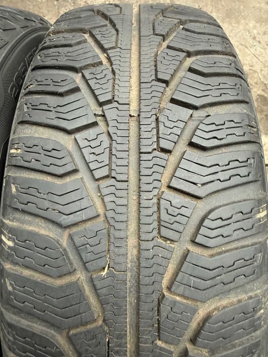 2x Anvelope All Season 205/55 r16 M+S - Uniroyal MS plus 77