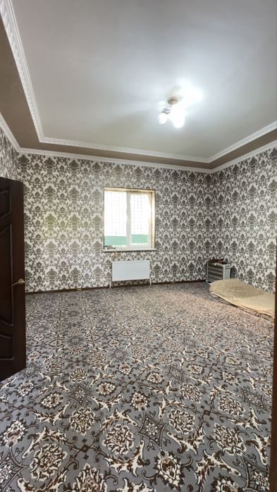 Ховли 8 сотих 4 хона барча шароит