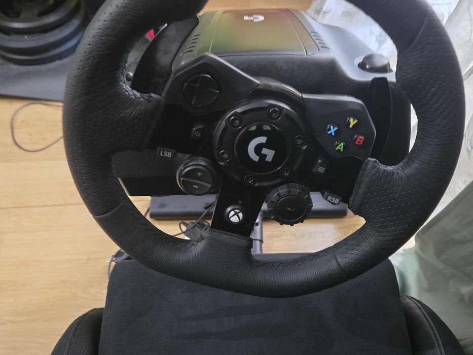 Volan logitech g923+ scaun playseat evolution ActiFit cockpit