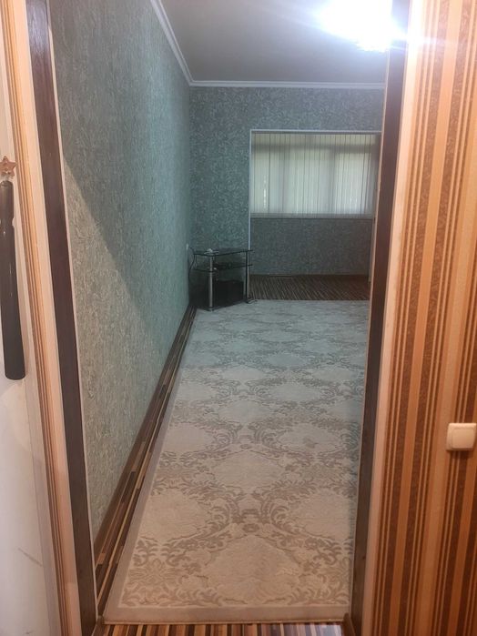 Продается квартира в 6 микрорайон 1/5
