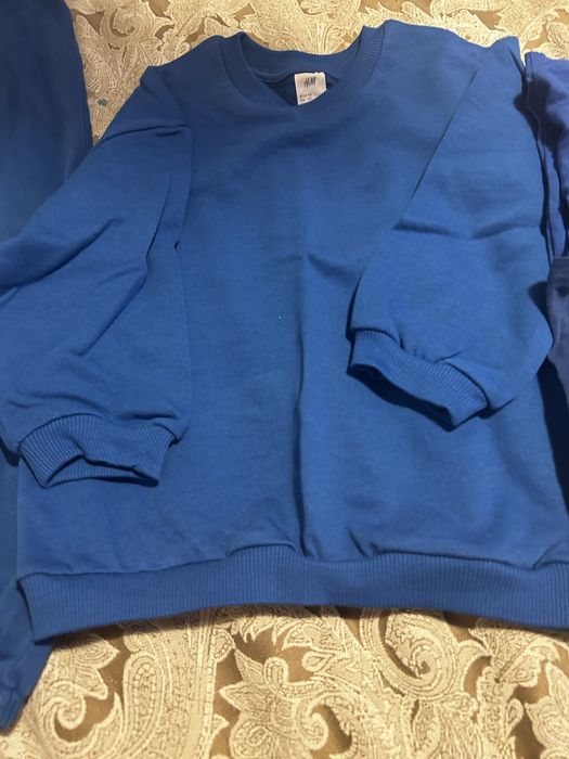 Vand lot trening H&M si 2 bluze masura98