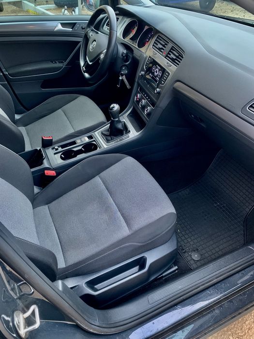 Golf 7, an 03.2016, diesel, fara adblue