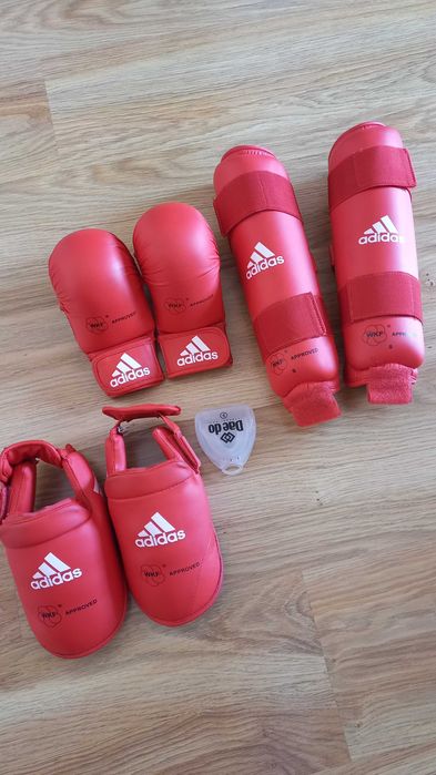 Протектори и ръкавици за карате - дете