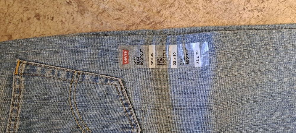 Мужские джинсы Levis 527 модель W32 L30
