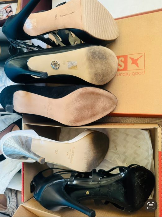 Продам босоножки-шлепки  Италия