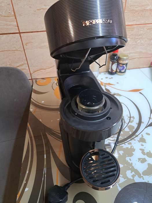 Nespresso aparat de cafea