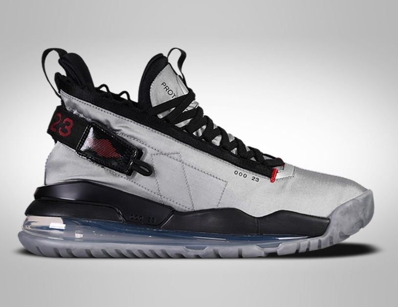 Nike Jordan Proto max 720 noi. 44-44,5 originali