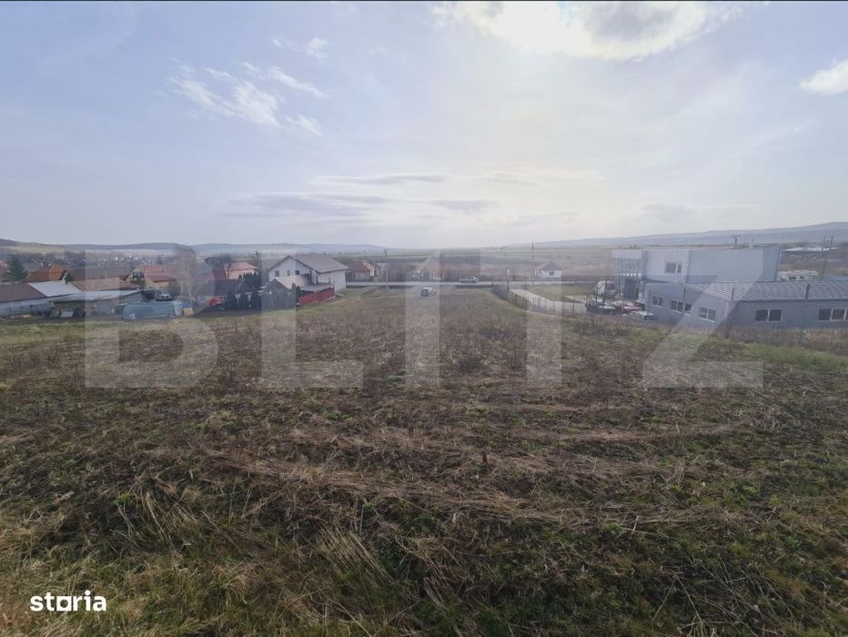 Teren intravilan, 2.481 mp, zona Ernei