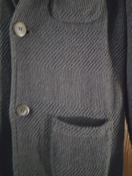 Продам пиджаки на мальчика!