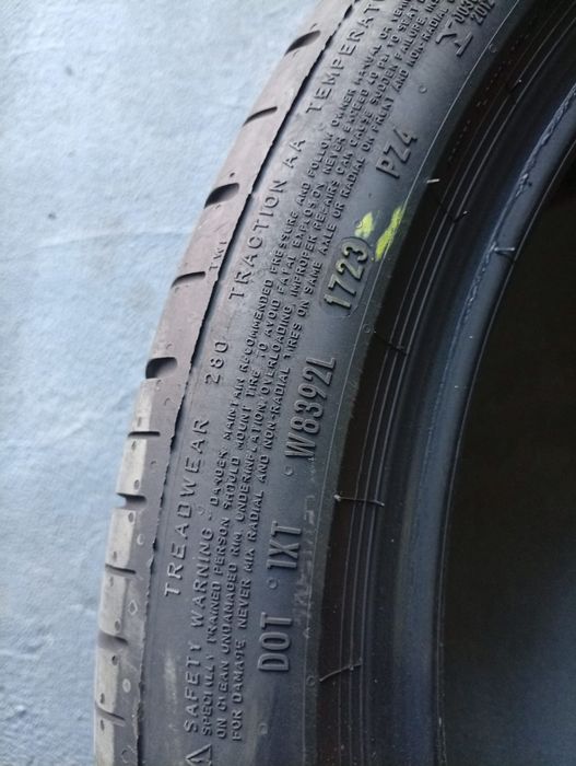 285 30 21 Pirelli 2023