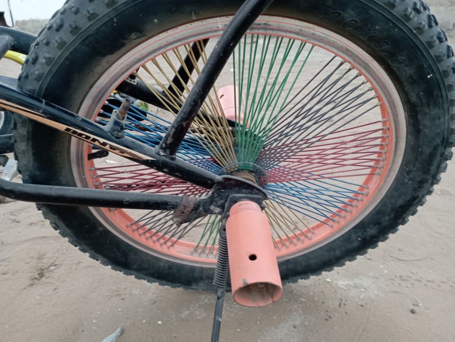 Bonvi 20x3 Vilosiped sotiladi