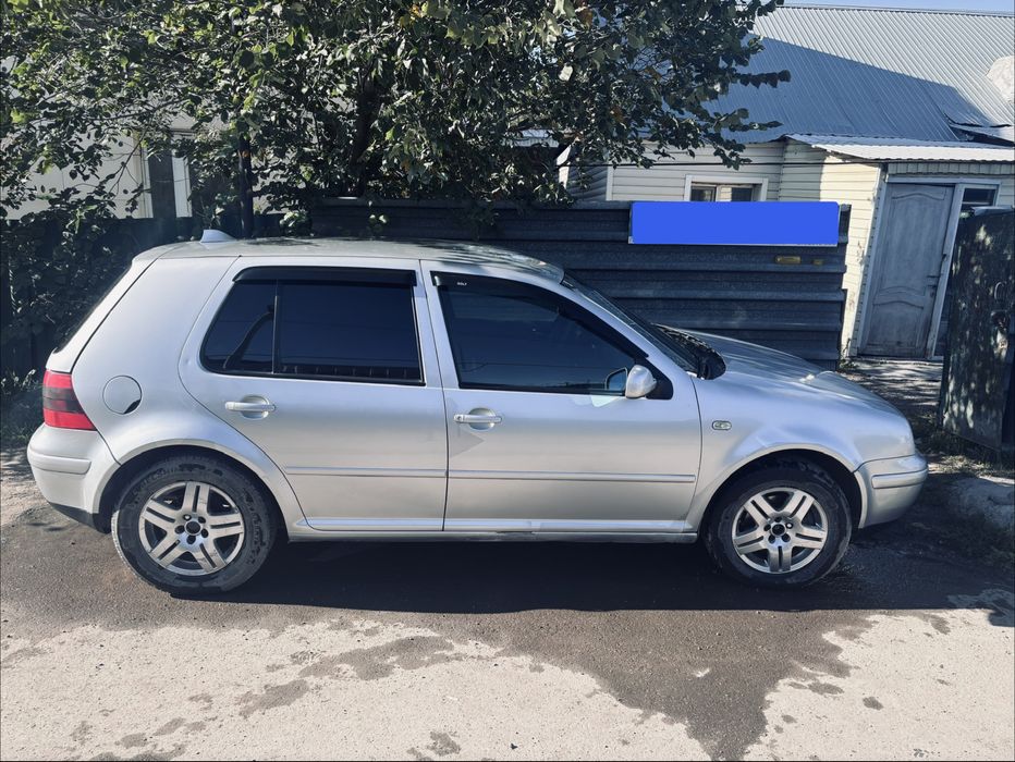 Volkswagen Golf 4