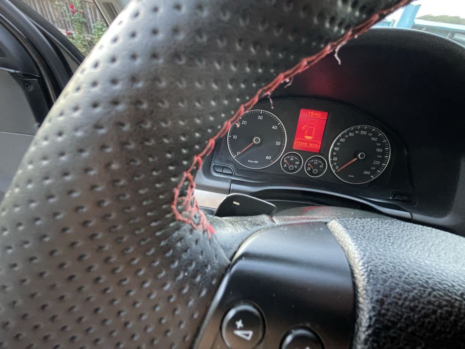 Vand Golf 5 si mini cooper