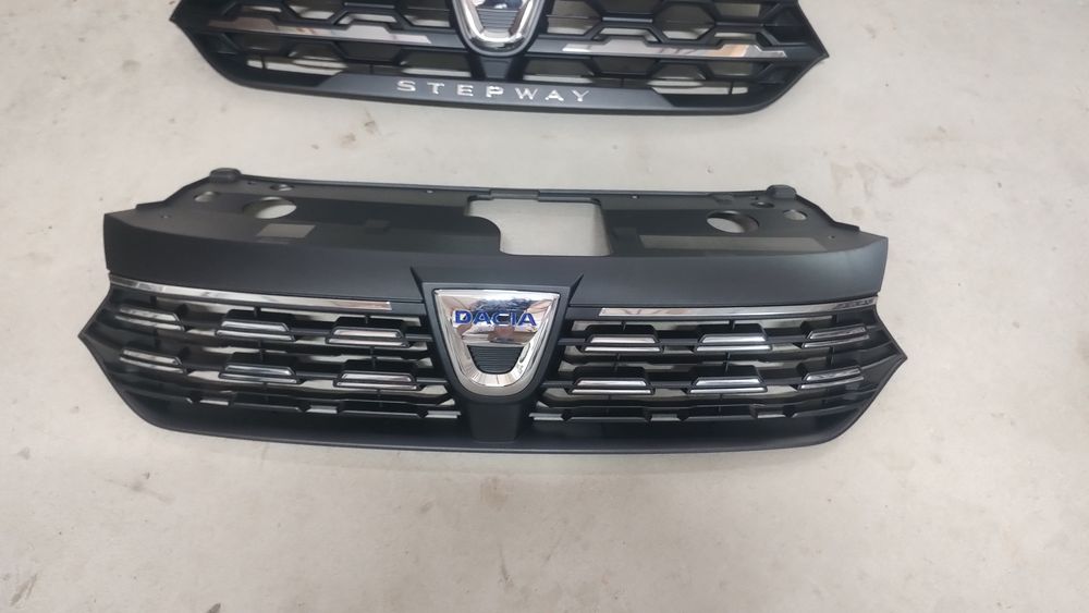Grila bara fata Logan 3 , jogger, Sandero stepway 3 2021,2022