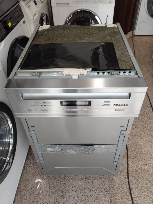 Съдомиялна MIELE 45см Auto Open