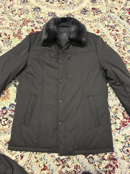 Продам зимнюю куртку