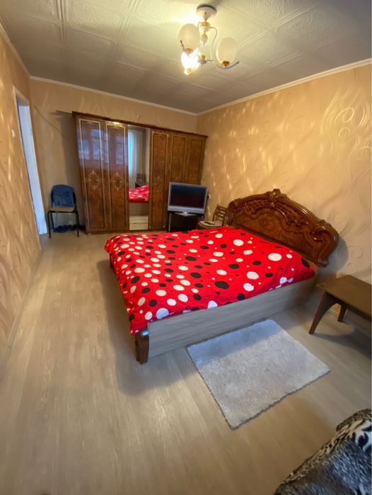 Сдам 1 квартиру посуточно достэк молл